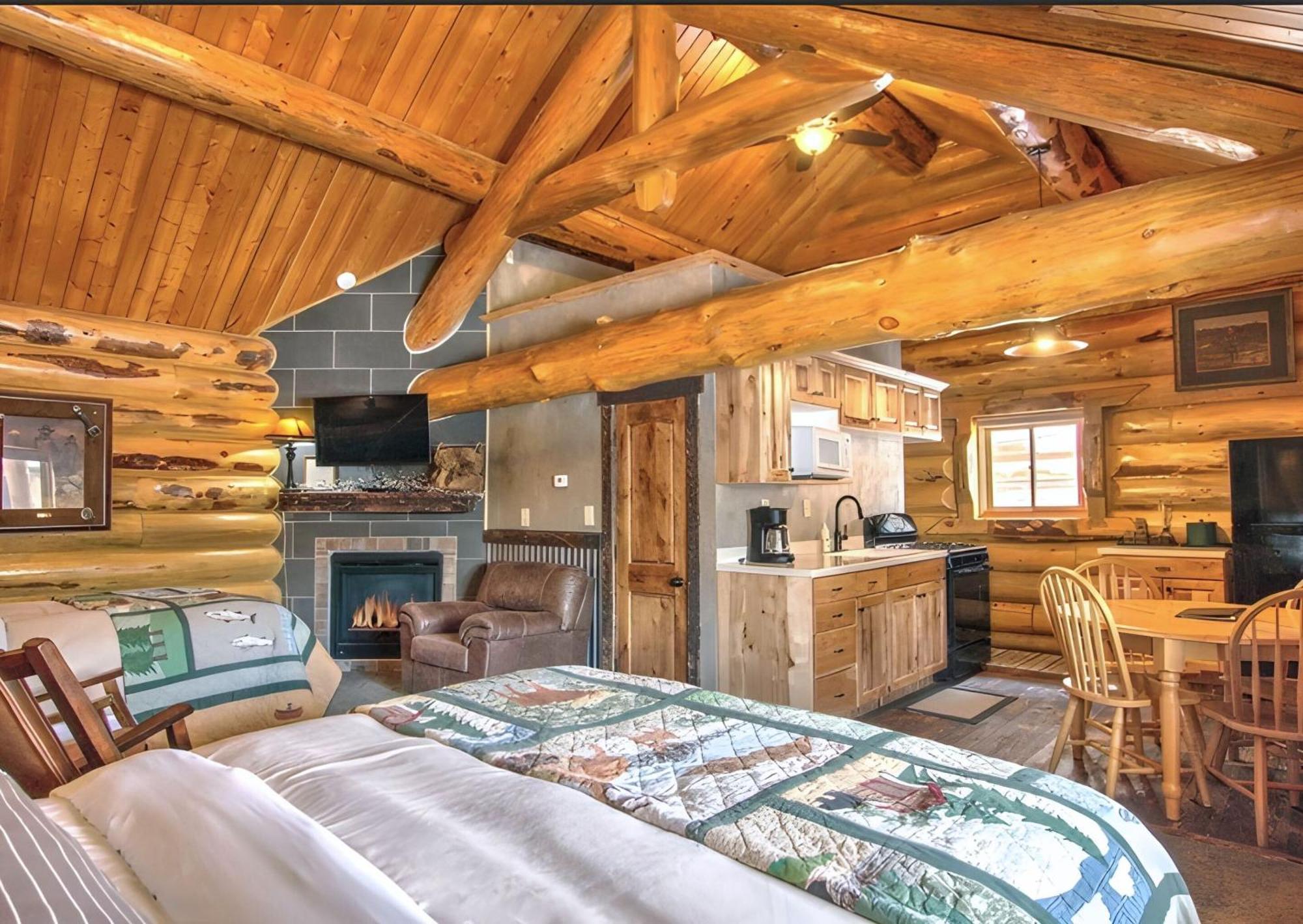 Villa Hibernation Station West Yellowstone Exterior foto